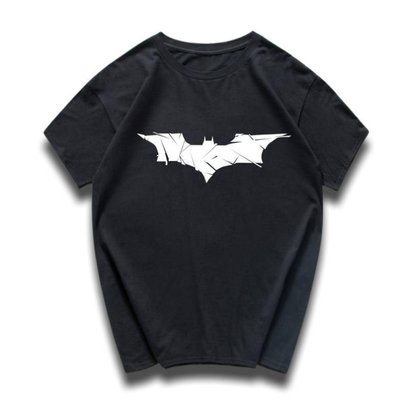 T-Shirt W Stylu Retro Z Batmanem